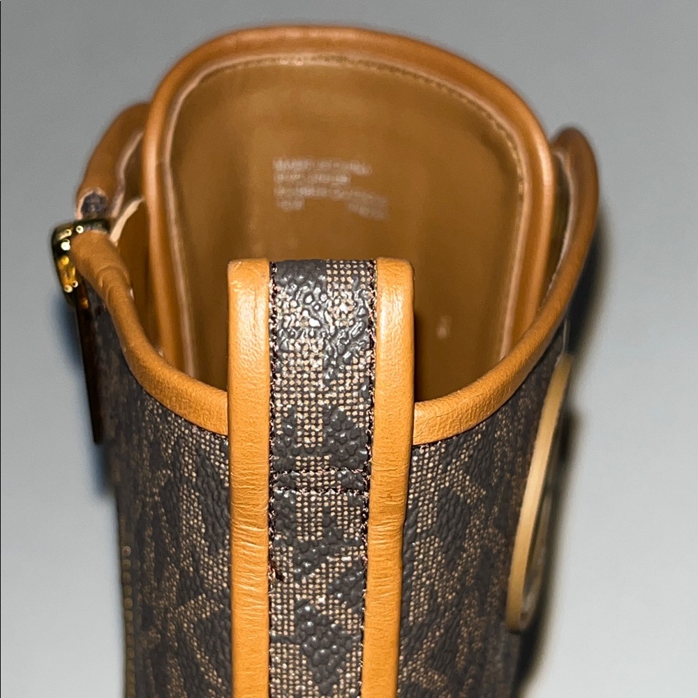 Michael Kors Corey mini MK logo boots, Luxe, brown - Picture 7 of 11